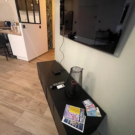 L'amandier - Clim Et Parking -